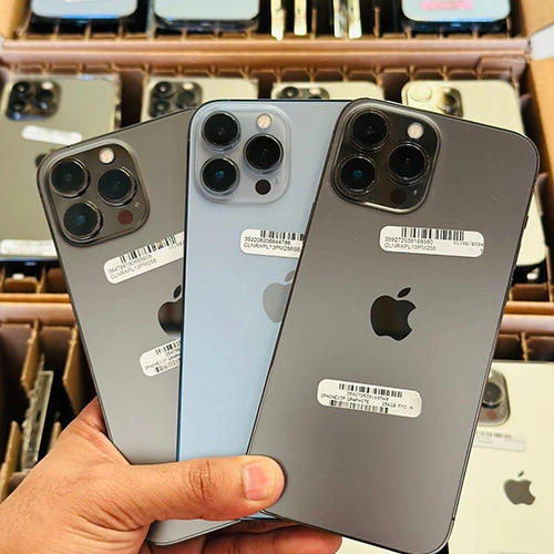 ব্যবহৃত আইফোনের বাজারে বায়ব্যাক দামে ওঠানামার কারণগুলি